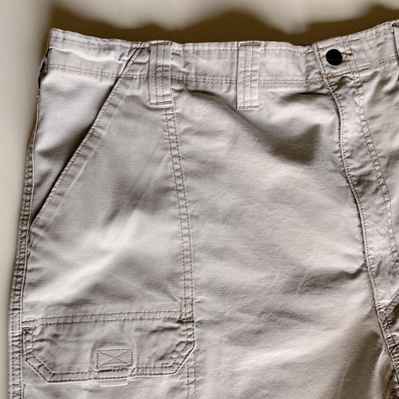 Men’s cargo shorts khaki Wrangler 46 - Picture 2 of 7